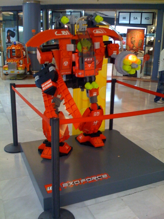 Illustration for article titled Massive Lego Mecha Can Probably Kill Humans, then Drink Ten Packs of Good Ole Fortran